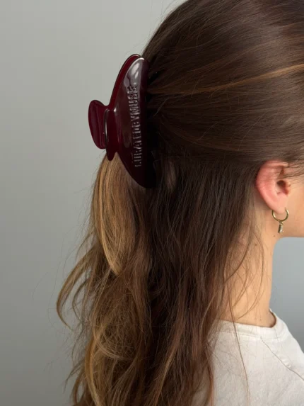 Muse Claw Clip - Jelly Cranberry